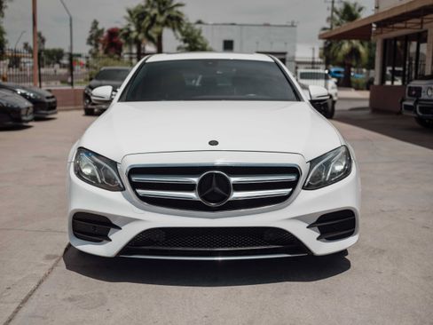 Used 2017 Mercedes-Benz E 300 image 2