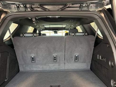 Used 2026 GMC Yukon AT4 w/ LPO, Floor Liner Package AWD/4WD image 21