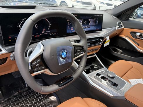 Used 2026 BMW 330i xDrive Sedan w/ Premium Package AWD/4WD image 11