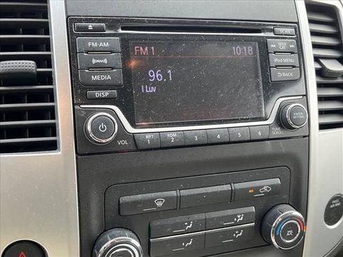 Used 2018 Nissan Frontier SV image 10