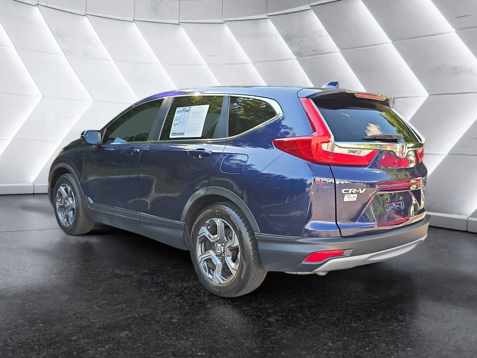 Used 2019 Honda CR-V EX image 3