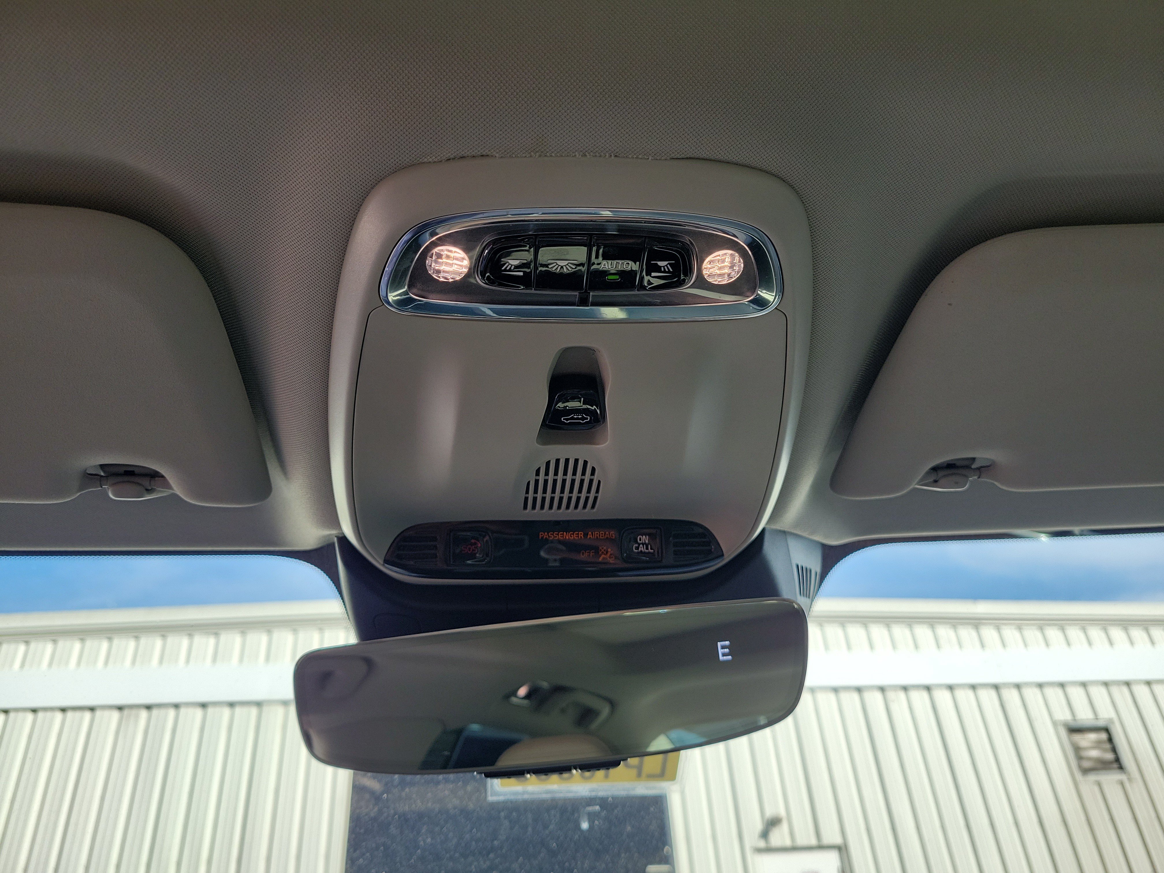 Used 2019 Volvo S60 T5 Momentum w/ Premium Package FWD image 31