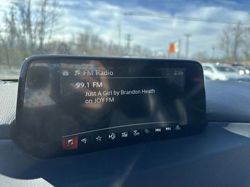 Used 2017 MAZDA CX-5 Touring w/ Preferred Equipment Package image 12