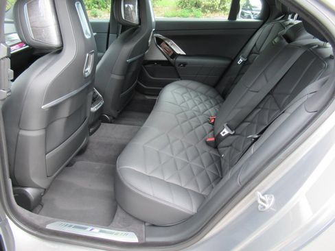 Used 2023 BMW 740i RWD image 34