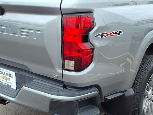 Used 2024 Chevrolet Colorado LT w/ LT Convenience Package II AWD/4WD image 23