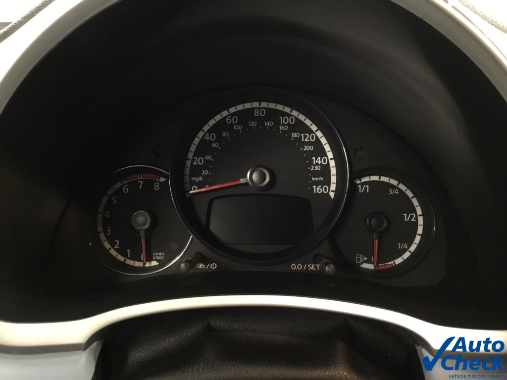 Used 2013 Volkswagen Beetle 2.5 FWD image 45
