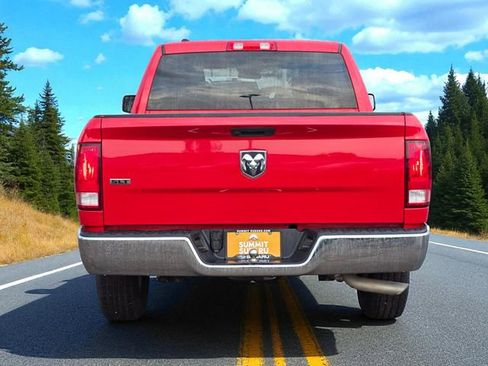 Used 2022 RAM 1500 Classic SLT image 6