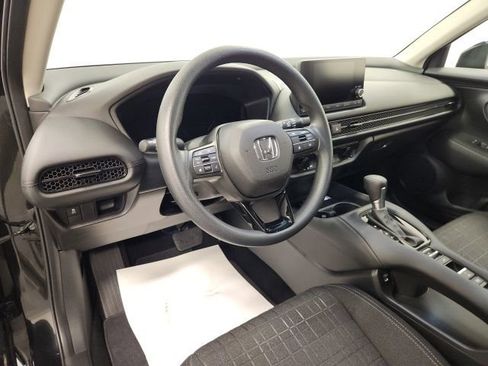 Used 2024 Honda HR-V LX image 10