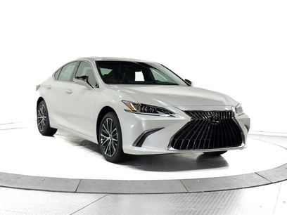 New 2025 Lexus ES 350 w/ Premium Package