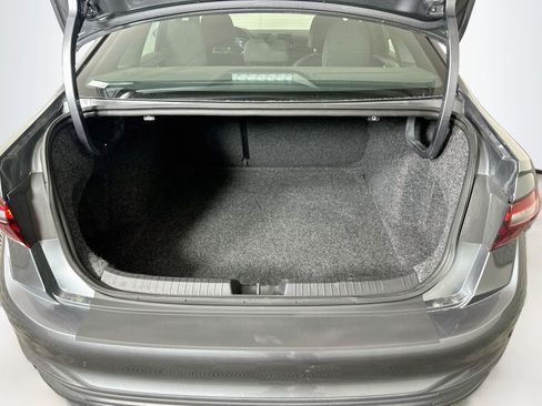 Used 2025 Volkswagen Jetta Sport FWD image 27