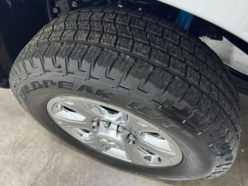 Used 2017 RAM 2500 Lone Star AWD/4WD image 9
