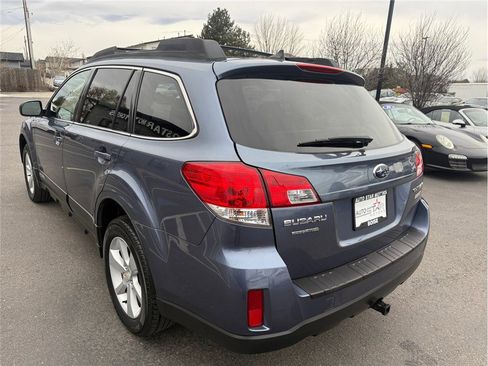 Used 2014 Subaru Outback 2.5i Premium image 40
