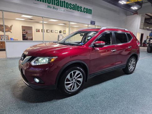 Used 2014 Nissan Rogue SL w/ SL Premium Package image 2