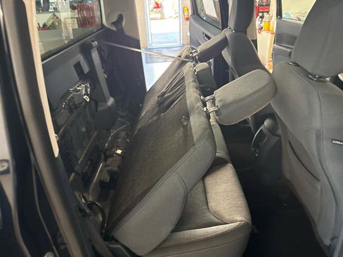 Used 2022 Ford Maverick XLT image 43