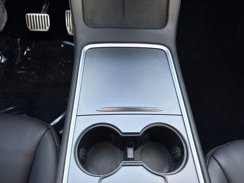 Used 2023 Tesla Model Y Long Range image 22