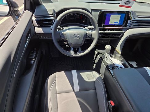 New 2026 Toyota Camry SE FWD image 7