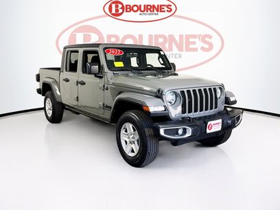Used 2022 Jeep Gladiator Sport