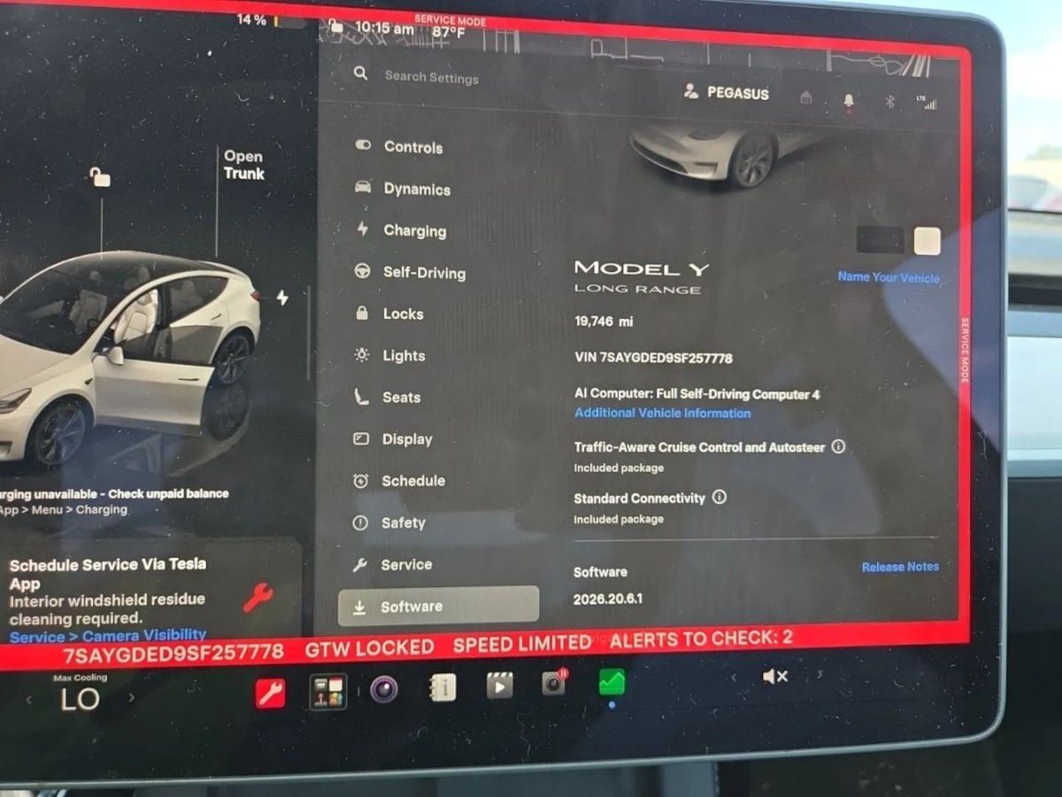 Used 2025 Tesla Model Y Long Range RWD image 4