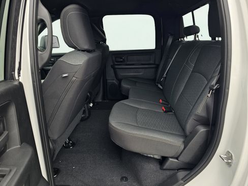 New 2026 RAM 2500 Tradesman AWD/4WD image 32