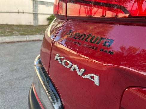 Used 2023 Hyundai Kona SEL AWD/4WD image 34