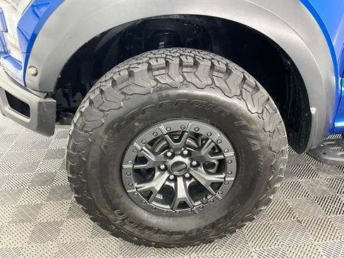 Used 2018 Ford F150 Raptor w/ Equipment Group 802A Luxury image 30