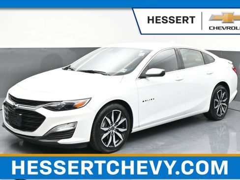 Used 2024 Chevrolet Malibu RS FWD image 1