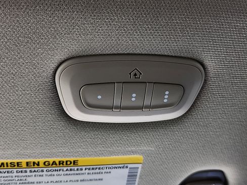 Used 2024 RAM 3500 Laramie image 18