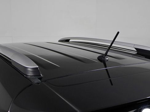 Used 2013 Toyota RAV4 LE image 16