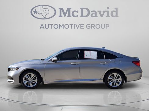 Used 2020 Honda Accord LX image 2