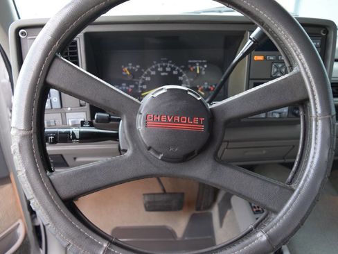 Used 1994 Chevrolet Blazer 4WD image 35