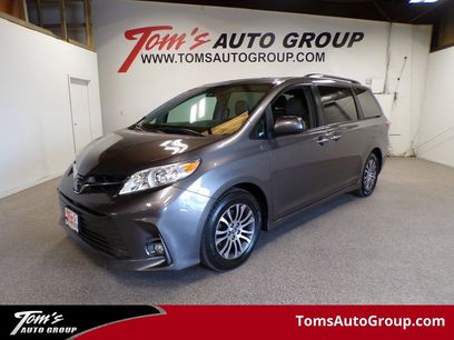 Used 2018 Toyota Sienna XLE Premium