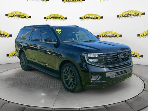 New 2026 Ford Expedition Max Platinum w/ Stealth Appearance Package AWD/4WD image 8