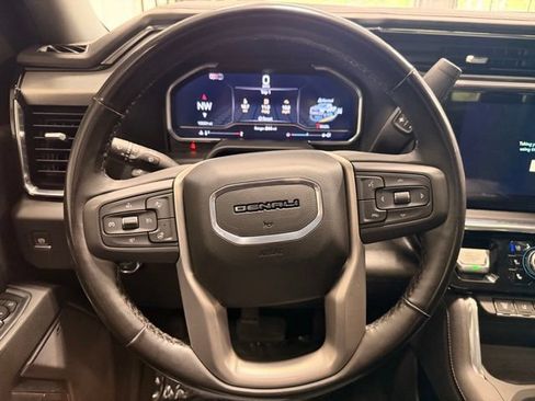 Used 2025 GMC Sierra 3500 Denali w/ Denali Reserve Package AWD/4WD image 33