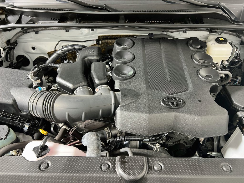 Used 2024 Toyota 4Runner Limited AWD/4WD image 26