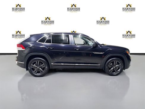 Used 2022 Volkswagen Atlas Cross Sport SEL R-Line image 4