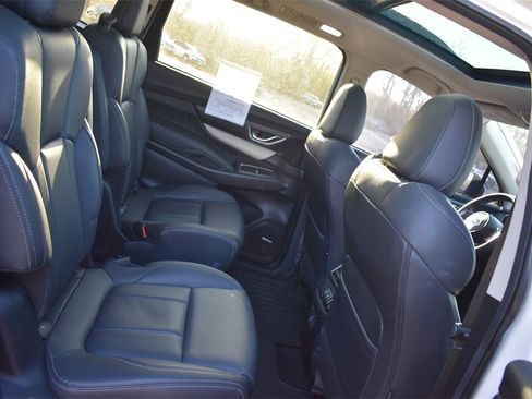 Used 2020 Subaru Ascent Limited w/ Technology Package image 20
