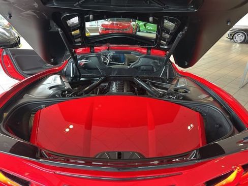 Used 2021 Chevrolet Corvette Stingray Coupe w/ Z51 Performance Package RWD image 5
