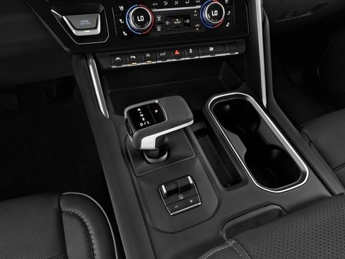 Used 2024 GMC Sierra 1500 Denali Ultimate image 9