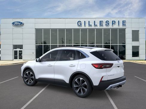 New 2024 Ford Escape Platinum w/ Class II Trailer Tow Package image 4