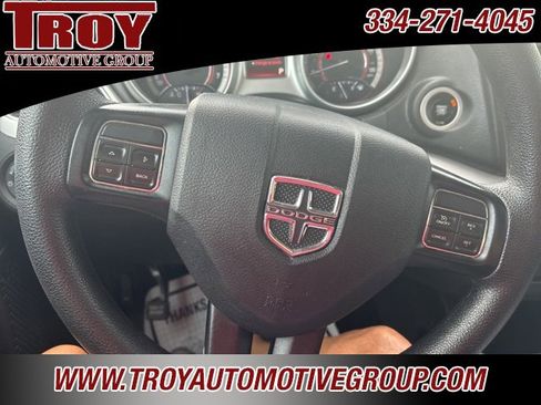 Used 2020 Dodge Journey SE image 40