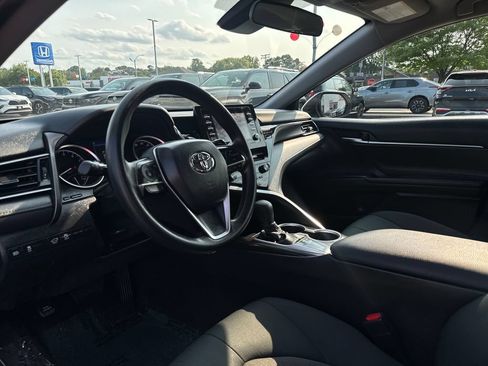Used 2023 Toyota Camry LE FWD image 13