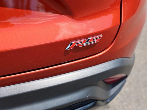 Used 2024 Chevrolet Trax RS w/ Sunroof Package FWD image 10
