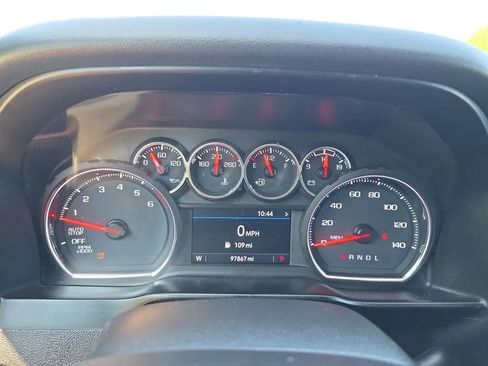 Used 2020 Chevrolet Silverado 1500 LT RWD image 19