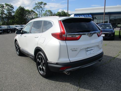 Certified 2019 Honda CR-V Touring image 7