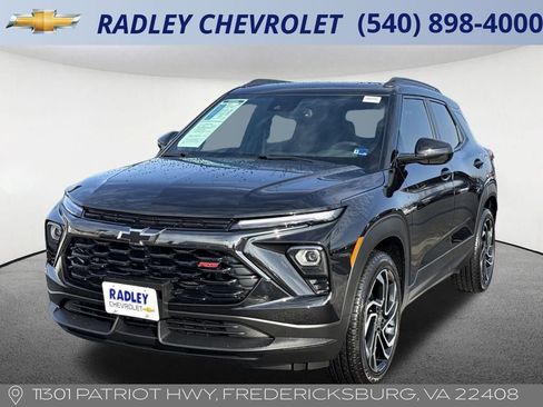 Used 2025 Chevrolet TrailBlazer RS w/ Convenience Package FWD image 1