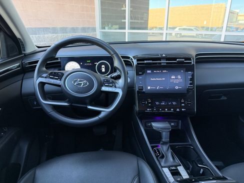 Used 2023 Hyundai Tucson SEL w/ Convenience Package image 16