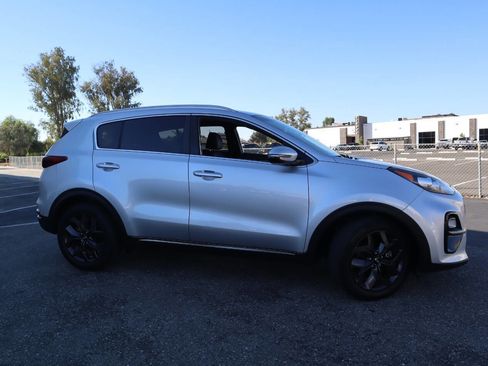Used 2020 Kia Sportage S image 6