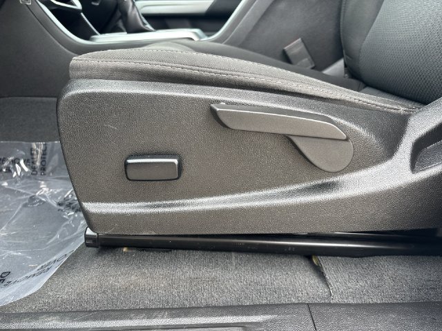 Certified 2022 Chevrolet Colorado LT w/ LT Convenience Package RWD image 21