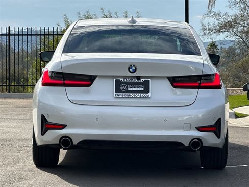 Used 2019 BMW 330i Sedan w/ Convenience Package image 4