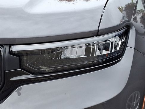 New 2025 Jeep Grand Cherokee L Limited image 4